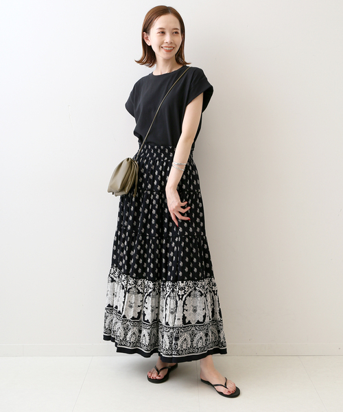 SLOBE IENA(スローブイエナ)の「【A BLENDS / エーブレンズ】SLOBE別注 製品染めカットソー(Tシャツ/カットソー・レディース・ブラック/ピンク/グリーン・FREE)」の4枚目の写真