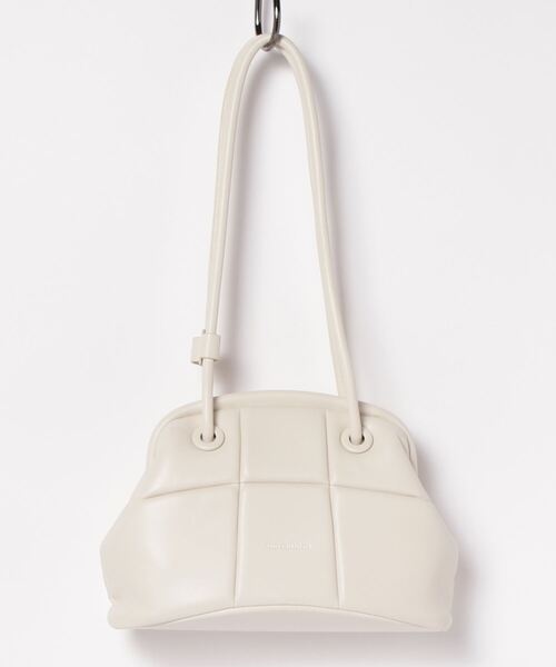 ADD CULUMN(アドカラム)の「ADD CULUMN(アドカラム) PUFF-CLASP/口金バック(ボストンバッグ・レディース・ブラック/アイボリー/ラベンダー・F)」の11枚目の写真