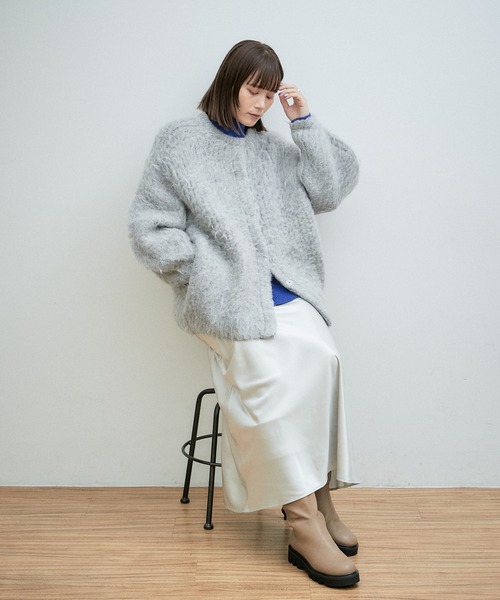 Omekashi（オメカシ）の「【EC限定カラーあり】スーパーシャギーニットコート（ニット/セーター・レディース・ライトグレー/ブラック/ピンク/オフホワイト・FREE）」の11枚目の写真