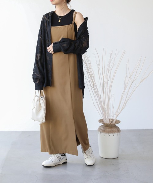 frames RAY CASSIN（フレームスレイカズン）の「WEB限定 スリット入りキャミワンピース（ワンピース・レディース・ブラック/ベージュ/キャメル・FREE）」の20枚目の写真