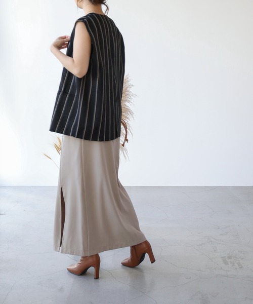 frames RAY CASSIN（フレームスレイカズン）の「WEB限定 スリット入りキャミワンピース（ワンピース・レディース・ブラック/ベージュ/キャメル・FREE）」の17枚目の写真