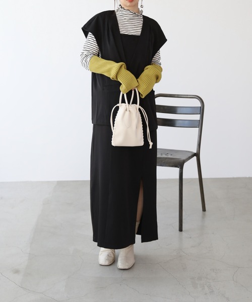 frames RAY CASSIN（フレームスレイカズン）の「WEB限定 スリット入りキャミワンピース（ワンピース・レディース・ブラック/ベージュ/キャメル・FREE）」の7枚目の写真