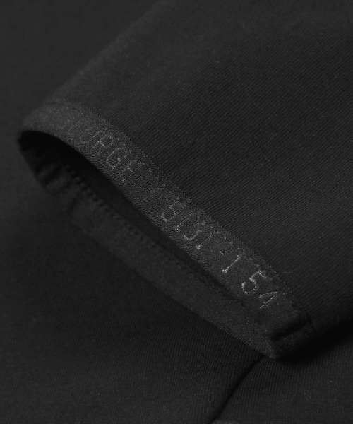 The DUFFER of ST.GEORGE(ザダファーオブセントジョージ)の「〔BLACK LABEL〕"SORONA" DK ZIP CREW:セットアップ ダンボールニット フルジップ クルートップス(カーディガン/ボレロ・メンズ・ブラック/グレー・SMALL/MEDIUM/LARGE/X-LARGE)」の7枚目の写真