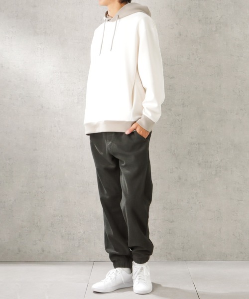 NAVY(ネイビー)の「RUN DENIM ウエストゴムワッフルジョガーパンツ(その他パンツ・メンズ・ブラック/チャコール・M/L)」の6枚目の写真