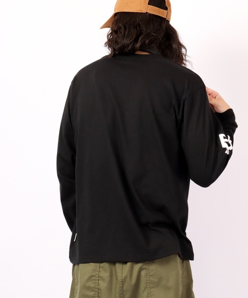 FILA(フィラ)の「FILA 切り替えロングスリーブTシャツ(Tシャツ/カットソー・メンズ・ネイビー/グリーン系その他/ホワイト/グリーン/レッド/ブラック・XL/M/L)」の14枚目の写真