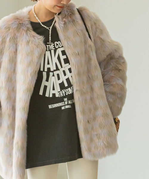 U by SPICK&SPAN(ユーバイスピックアンドスパン)の「【BALMYDAYS/バーミーデイズ】 別注OVERDYED BIG L/S TEE(Tシャツ/カットソー・レディース・アイボリー/ブラック系その他/ピンク系その他・FREE)」の1枚目の写真