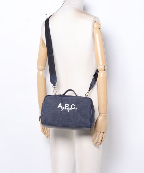 A.P.C. GOLF（アー・ペー・セー ゴルフ）の「Marne ポーチバッグ