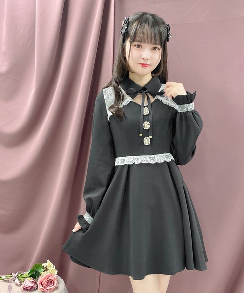 セール】デコルテ開きビジュ釦フレアワンピース（ワンピース