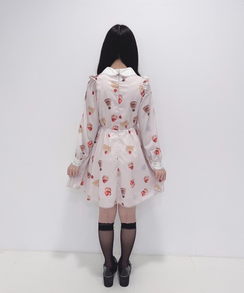 Honey Cinnamon（ハニーシナモン）の「アソートケーキ柄ワンピース（ワンピース・レディース・アイボリー/ピンク・FREE）」の21枚目の写真