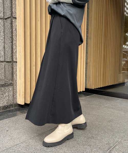 CAPRICIEUX LE'MAGE（カプリシューレマージュ）の「フロントタックパンツ風スカート（スカート・レディース・ホワイト系その他/ブラック・FREE）」の4枚目の写真