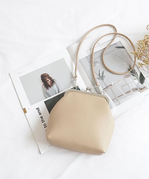 florist（フローリスト）の「マットレザーがま口ショルダーバッグ（ショルダーバッグ・レディース・オフホワイト/ブラック/ベージュ/イエロー・FREE）」の8枚目の写真