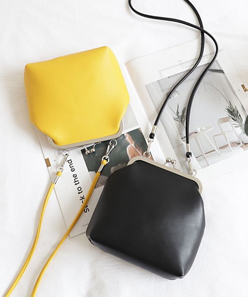 florist（フローリスト）の「マットレザーがま口ショルダーバッグ（ショルダーバッグ・レディース・オフホワイト/ブラック/ベージュ/イエロー・FREE）」の10枚目の写真