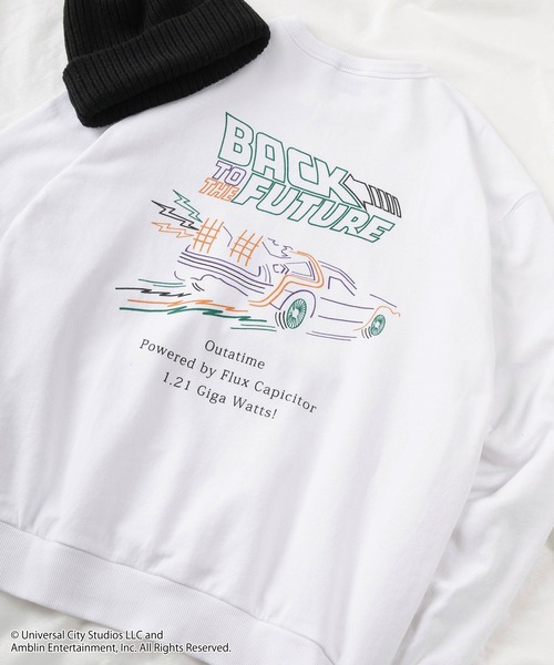 make a ray!(メイク ア レイ!)の「【Universal City Studios LLC/ユニバーサル・シティ・スタジオ】キャラクター プリント スウェット/BACK TO THE FUTURE/CHUCKY/JAWS/ビッグシルエット/裏毛(スウェット・レディース・ホワイト系その他/ブラック系その他/ホワイト系その他2/ブラック系その他2/ブラック/ホワイト・M)」の4枚目の写真