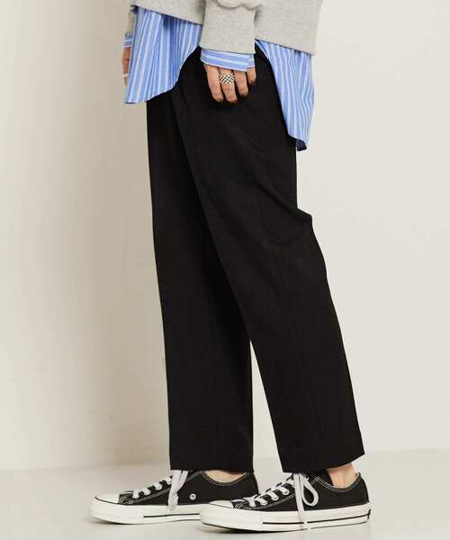 URBAN RESEARCH Sonny Label（アーバンリサーチサニーレーベル）の「『3サイズ展開』センプレテーパードパンツ（その他パンツ・レディース・ブラック/グレー系その他・SMALL/MEDIUM/LARGE）」の14枚目の写真