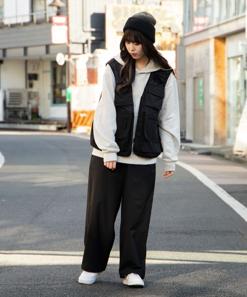 WEGO(ウィゴー)の「WEGO/トレーニングワイドパンツ(カーゴパンツ・メンズ・ブラック/ブルー/レッド/マスタード/パープル/グレー・MEDIUM/LARGE)」の18枚目の写真