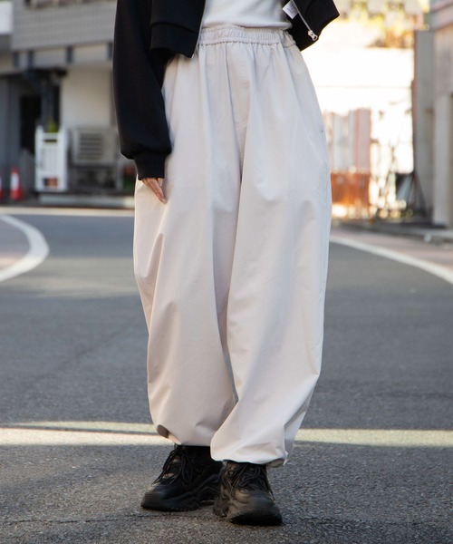 WEGO(ウィゴー)の「WEGO/トレーニングワイドパンツ(カーゴパンツ・メンズ・ブラック/ブルー/レッド/マスタード/パープル/グレー・MEDIUM/LARGE)」の10枚目の写真