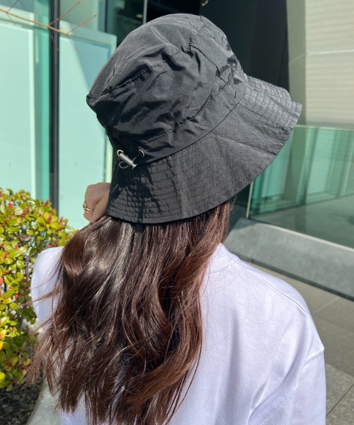 CLEA（クレア）の「UVカット/撥水パッカブルサファリハット（ハット・レディース・チャコールグレー/カーキ/ブラック/ベージュ・FREE）」の7枚目の写真