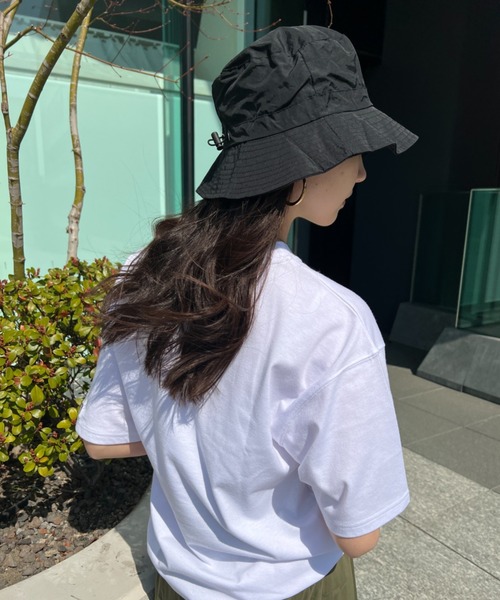 CLEA（クレア）の「UVカット/撥水パッカブルサファリハット（ハット・レディース・チャコールグレー/カーキ/ブラック/ベージュ・FREE）」の8枚目の写真