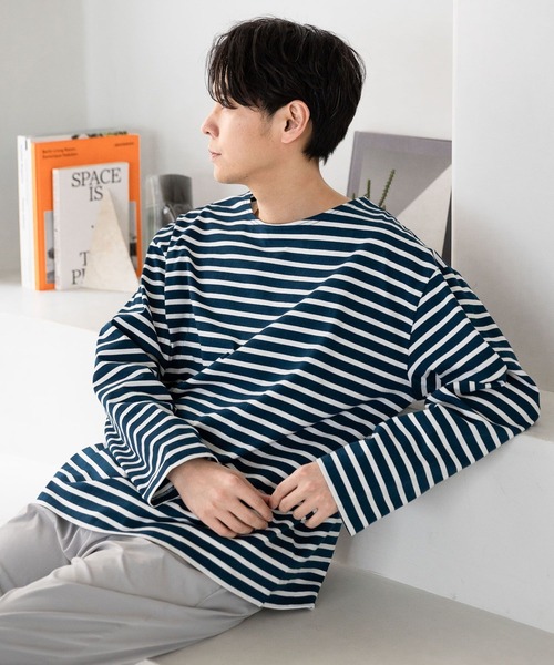 LAKOLE(ラコレ)の「バスクボーダーロングTシャツ / 179767(Tシャツ/カットソー・メンズ・ダークブルー/ラベンダー/アイボリー・MEDIUM/LARGE)」の1枚目の写真