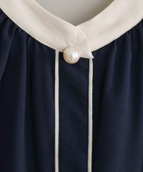 natural couture（ナチュラルクチュール）の「新色追加/WEB限定/パール釦ポイントカラーフレア５分袖ブラウス（シャツ/ブラウス・レディース・ネイビー/ベージュ系その他/サックスブルー/ピンク/オフホワイト/ピンクベージュ/ドット/グリーン・FREE）」の18枚目の写真