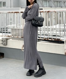 Micro pleats long one-piece / マイクロプリーツロングワンピース
