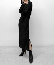 Micro pleats long one-piece / マイクロプリーツロングワンピース
