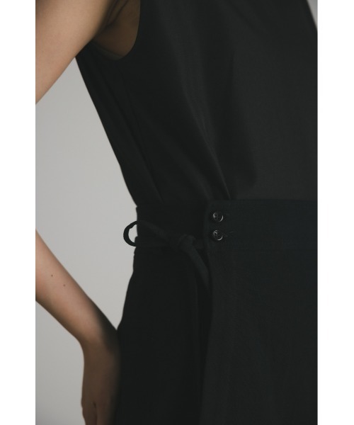 STYLEMIXER（スタイルミキサー）の「2ピースレイヤードプリーツワンピース（ワンピース・レディース・ブラック/ライトベージュ・SMALL/MEDIUM）」の6枚目の写真