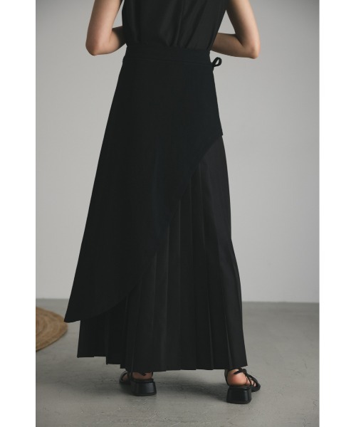 STYLEMIXER（スタイルミキサー）の「2ピースレイヤードプリーツワンピース（ワンピース・レディース・ブラック/ライトベージュ・SMALL/MEDIUM）」の17枚目の写真