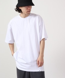 REGIEVO 袖ピアス付き半袖Tシャツ