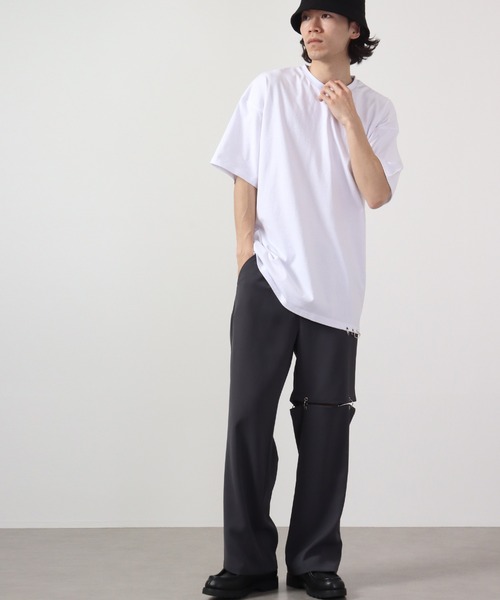REGIEVO(レジエボ)の「REGIEVO 袖ピアス付き半袖Tシャツ(Tシャツ/カットソー・メンズ・ブラック/オフホワイト・L/M)」の8枚目の写真