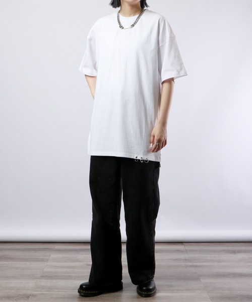 REGIEVO(レジエボ)の「REGIEVO 袖ピアス付き半袖Tシャツ(Tシャツ/カットソー・メンズ・ブラック/オフホワイト・L/M)」の13枚目の写真