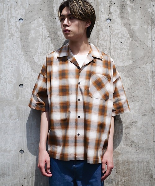 ADPOSION（アドポーション）の「リラックスフィット オープンカラー オンブレチェック ショートスリーブシャツ（シャツ/ブラウス・メンズ・ブラウン/ブラック/ブルー・MEDIUM/X-LARGE/LARGE）」の16枚目の写真