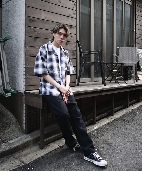 ADPOSION（アドポーション）の「リラックスフィット オープンカラー オンブレチェック ショートスリーブシャツ（シャツ/ブラウス・メンズ・ブラウン/ブラック/ブルー・MEDIUM/X-LARGE/LARGE）」の10枚目の写真