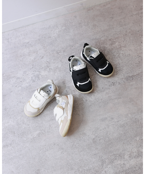 IENA ENFANT（イエナアンファン）の「《追加》【IFMExIENA ENFANT】Bon Chic スニーカー KIDS(15cm-19cm)（スニーカー・キッズ・ブラック/ホワイト・15 /16/17/18/19）」の5枚目の写真