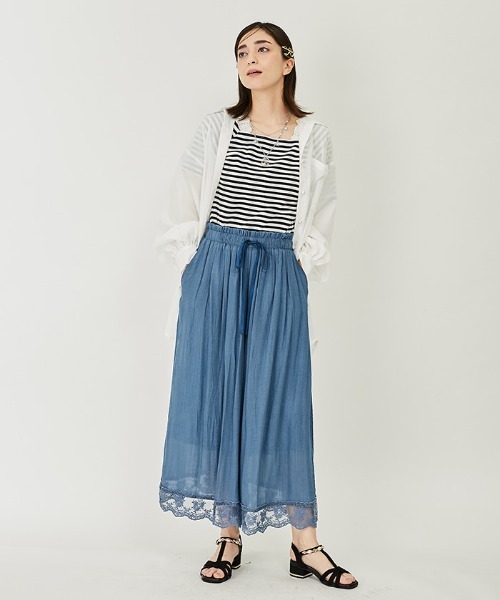 axes femme(アクシーズファム)の「裾レース楊柳ワイドパンツ(その他パンツ・レディース・ラベンダー/ブルー/イエロー/ブラック/レッド・FREE)」の3枚目の写真
