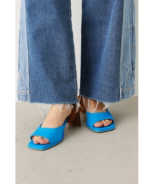 RODEO CROWNS WIDE BOWL（ロデオクラウンズワイドボウル）の「バイカラーミュール（サンダル・レディース・ブルー系その他/ブラック系その他/ピンク系その他・MEDIUM/LARGE）」の19枚目の写真