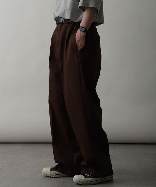 ZIP FIVE（ジップファイブ）の「【ZIP FIVE】ハイウエストタックワイドストレートチノパンツ/チノパンツ イージーワークパンツ ワイドパンツ シェフパンツ（チノパンツ・メンズ・カーキ/チャコールグレー/ブラック/ベージュ/アイボリー/ブラウン・X-LARGE/LARGE/MEDIUM）」の16枚目の写真