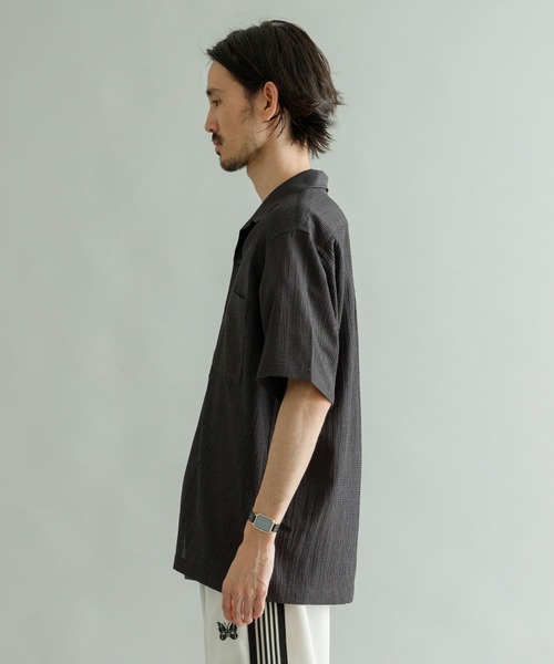 URBAN RESEARCH（アーバンリサーチ）の「3Dエアトリコットオープンカラーシャツ（シャツ/ブラウス・メンズ・ブルー系その他/チャコールグレー・LARGE/MEDIUM）」の9枚目の写真