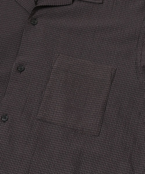 URBAN RESEARCH（アーバンリサーチ）の「3Dエアトリコットオープンカラーシャツ（シャツ/ブラウス・メンズ・ブルー系その他/チャコールグレー・LARGE/MEDIUM）」の17枚目の写真