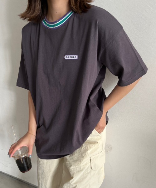nemne store(ネンネストア)の「【 低身長サイズあり】リブライン1ポイントTシャツ(Tシャツ/カットソー・レディース・スミクロ/オートミール/アイボリー・SMALL/MEDIUM)」の3枚目の写真