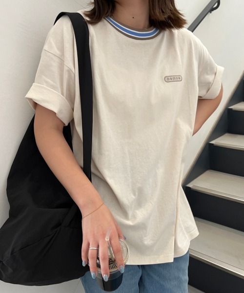 nemne store(ネンネストア)の「【 低身長サイズあり】リブライン1ポイントTシャツ(Tシャツ/カットソー・レディース・スミクロ/オートミール/アイボリー・SMALL/MEDIUM)」の5枚目の写真