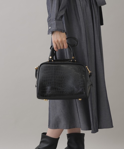 KATHARINE ROSS（キャサリンロス）の「【KATHARINE ROSS】クロコボストンバッグ（ボストンバッグ・レディース・グレイッシュベージュ/ブラック・MEDIUM）」の21枚目の写真