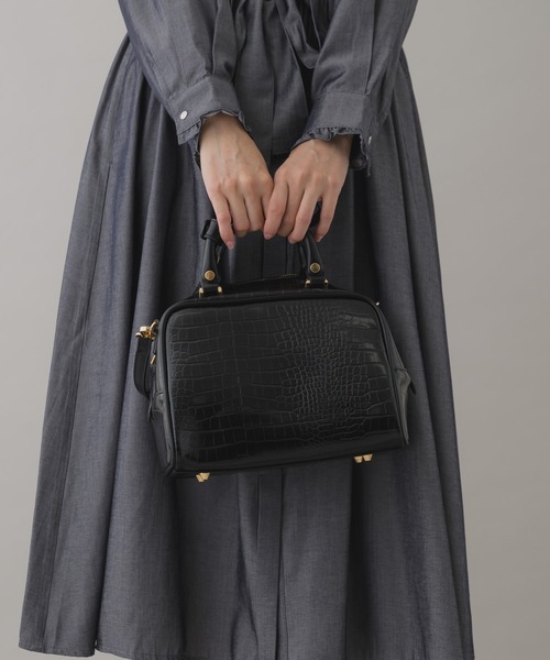 KATHARINE ROSS（キャサリンロス）の「【KATHARINE ROSS】クロコボストンバッグ（ボストンバッグ・レディース・グレイッシュベージュ/ブラック・MEDIUM）」の22枚目の写真