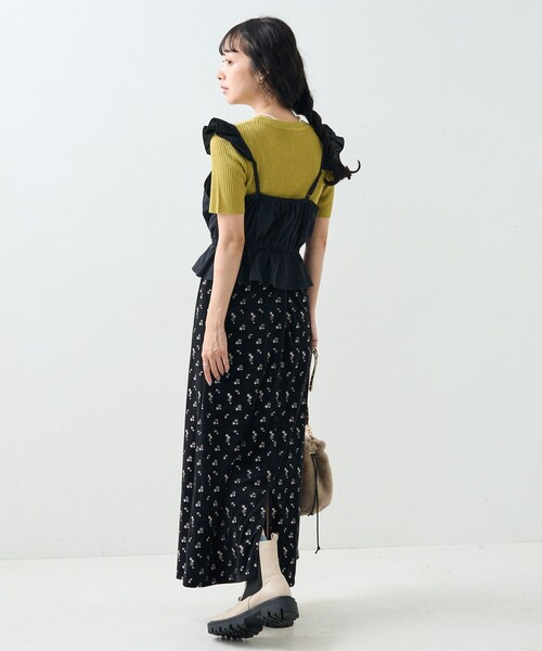 FREAK'S STORE（フリークスストア）の「フリル ビスチェ（キャミソール・レディース・ブラック/オフホワイト・ﾌﾘ-）」の4枚目の写真