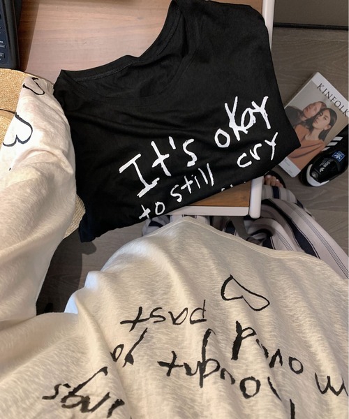 Achic(アシック)の「薄手カジュアル風アイスシルク感オーバーサイズプリントトップス(ニット/セーター・レディース・アイボリー/ブラック・M)」の16枚目の写真