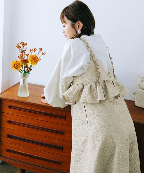 haco!（ハコ）の「【高橋愛さんコラボ】お花が綺麗に咲いている