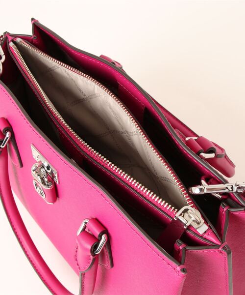 MICHAEL KORS（マイケルコース）の「RUBY サッチェル ミディアム