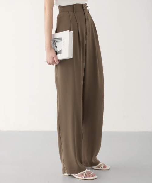 nouvellemoi(ヌーベルモイ)の「ハイウエストカラータックスラックス(スラックス・レディース・ブラック/ライトブラウン/チャコール/ブラウン/ダークベージュ/アイボリー/ミント/ブルー・M/L/S)」の22枚目の写真