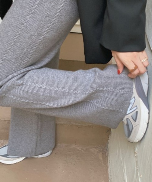 sorule（ソルレ）の「サイドラインニットパンツ（その他パンツ・レディース・グレー/アイボリー/ブラック/チャコールグレー/ベージュ・FREE）」の13枚目の写真