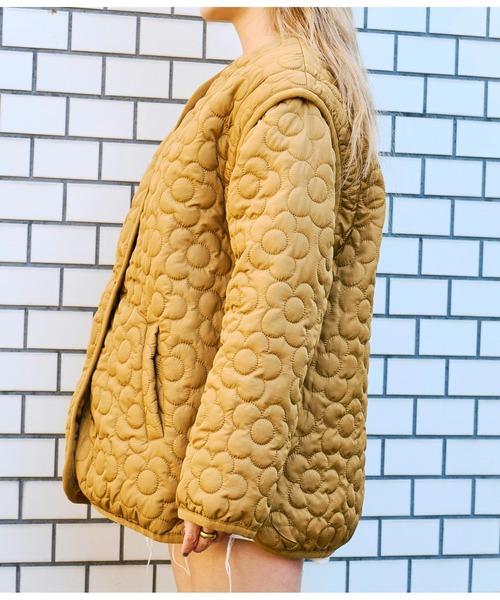 anap mimpi（アナップミンピ）の「フラワーキルティング 2WAY ジャケット（ブルゾン・レディース・ベージュ/キャメル・FREE）」の5枚目の写真